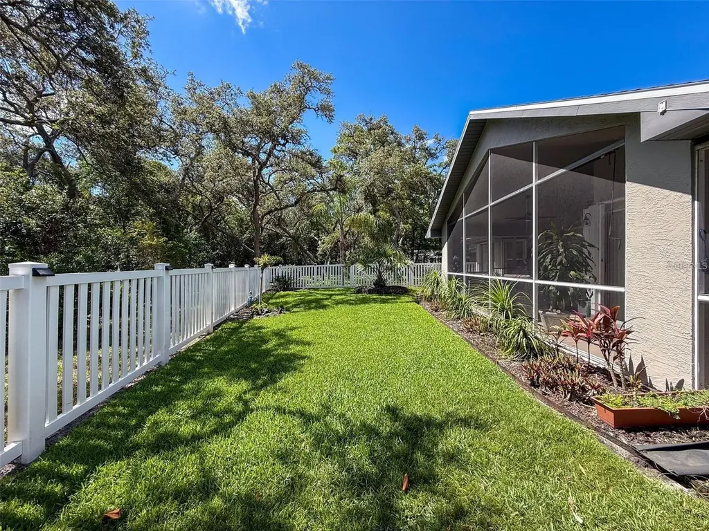 13627 Glaze Brook Drive Hudson FL 34667