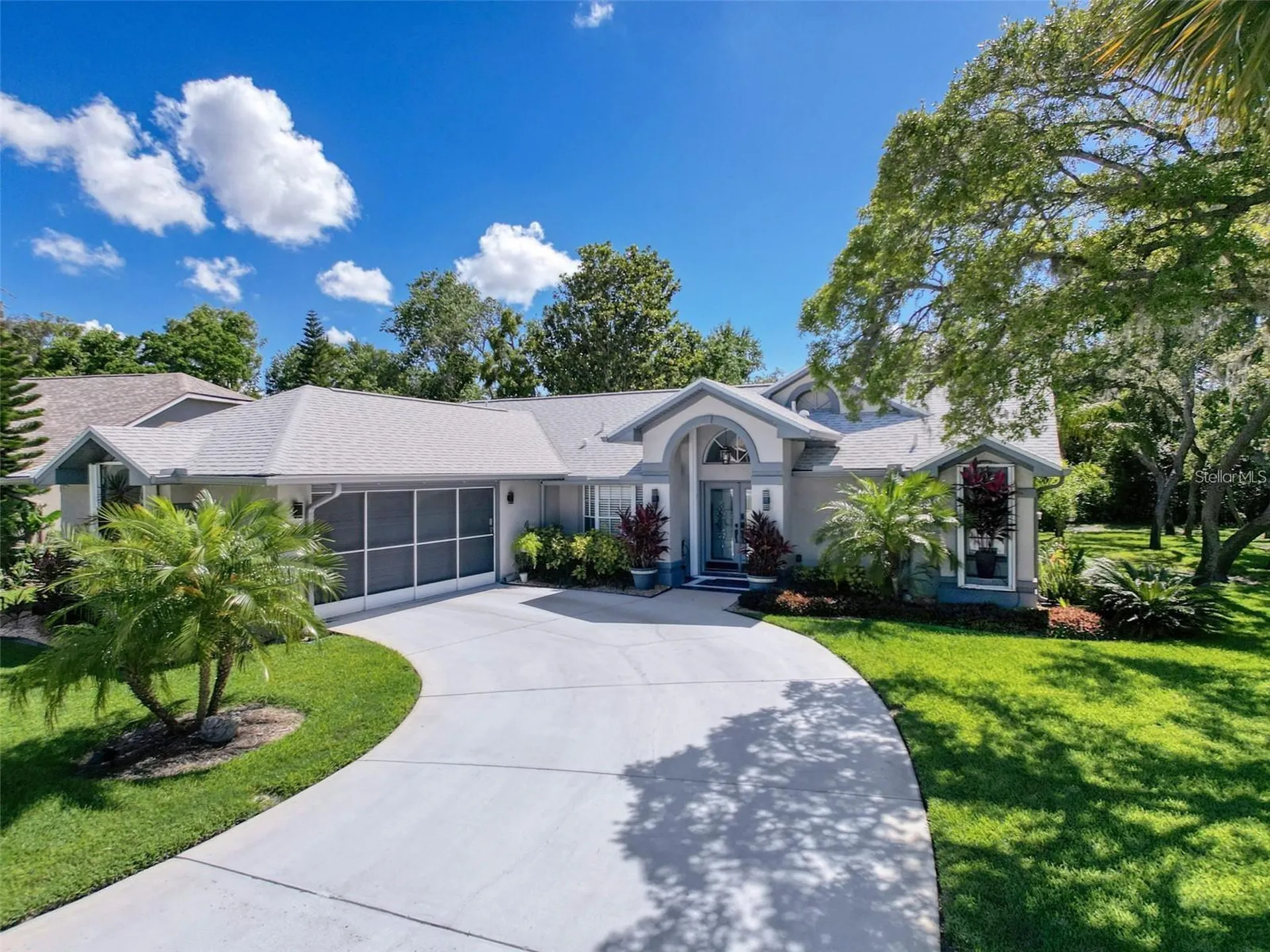 13627 Glaze Brook Drive Hudson FL 34667