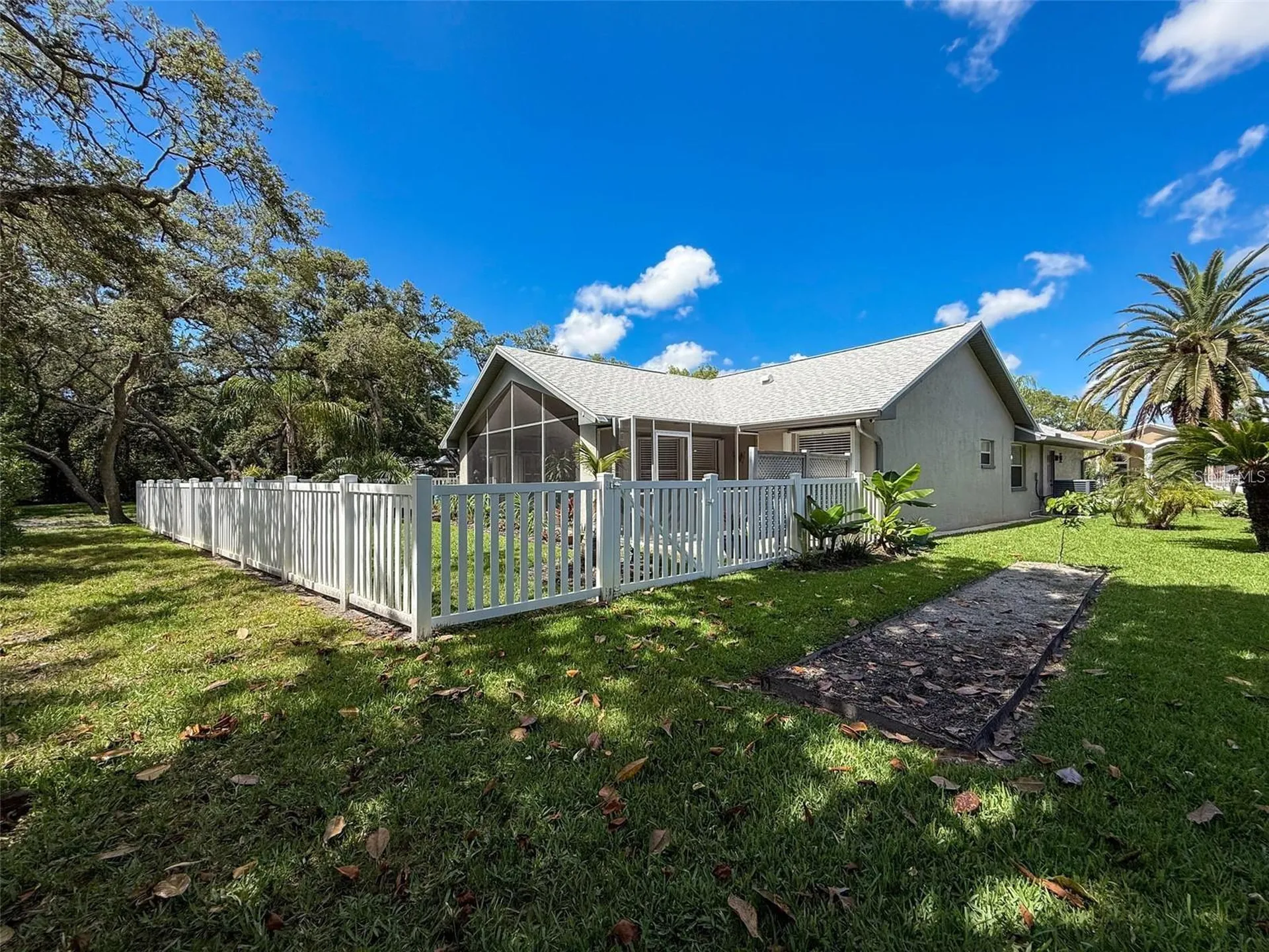 13627 Glaze Brook Drive Hudson FL 34667