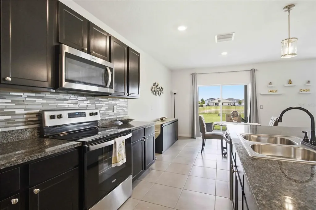 17119 Harvest Moon Way Bradenton FL 34211