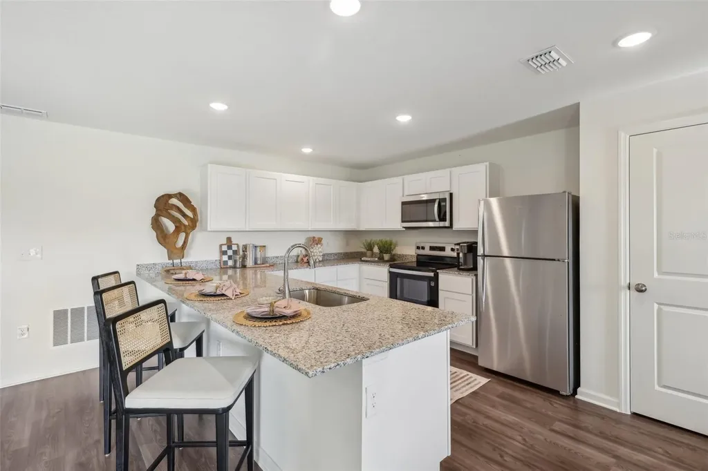 3221 Fitzpatrick Avenue SW Palm Bay FL 32908