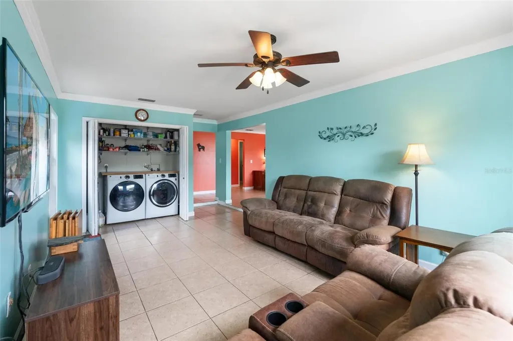 6250 5th Avenue S St Petersburg FL 33707