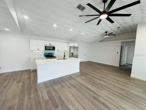 665 Regency Way Kissimmee FL 34758