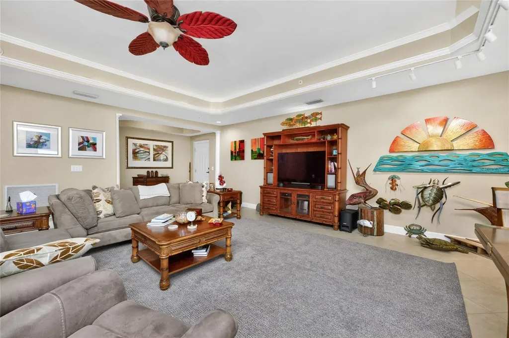 2225 N Beach Road Englewood FL 34223