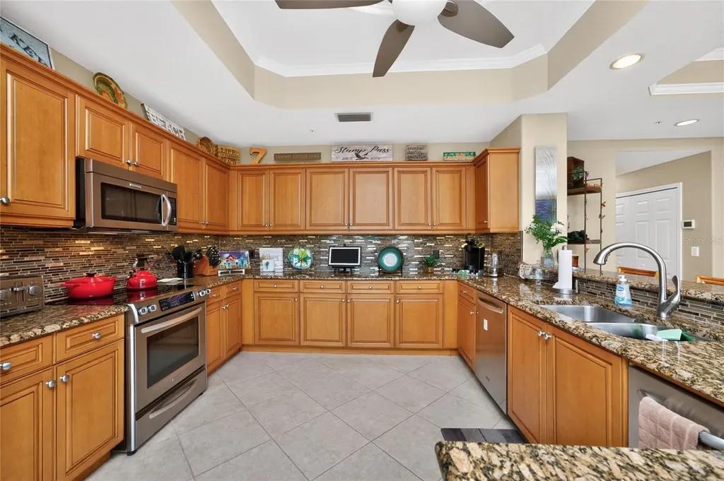 2225 N Beach Road Englewood FL 34223