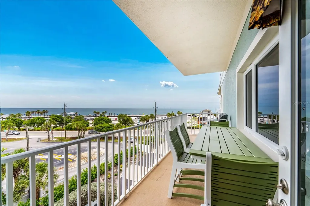 2225 N Beach Road Englewood FL 34223