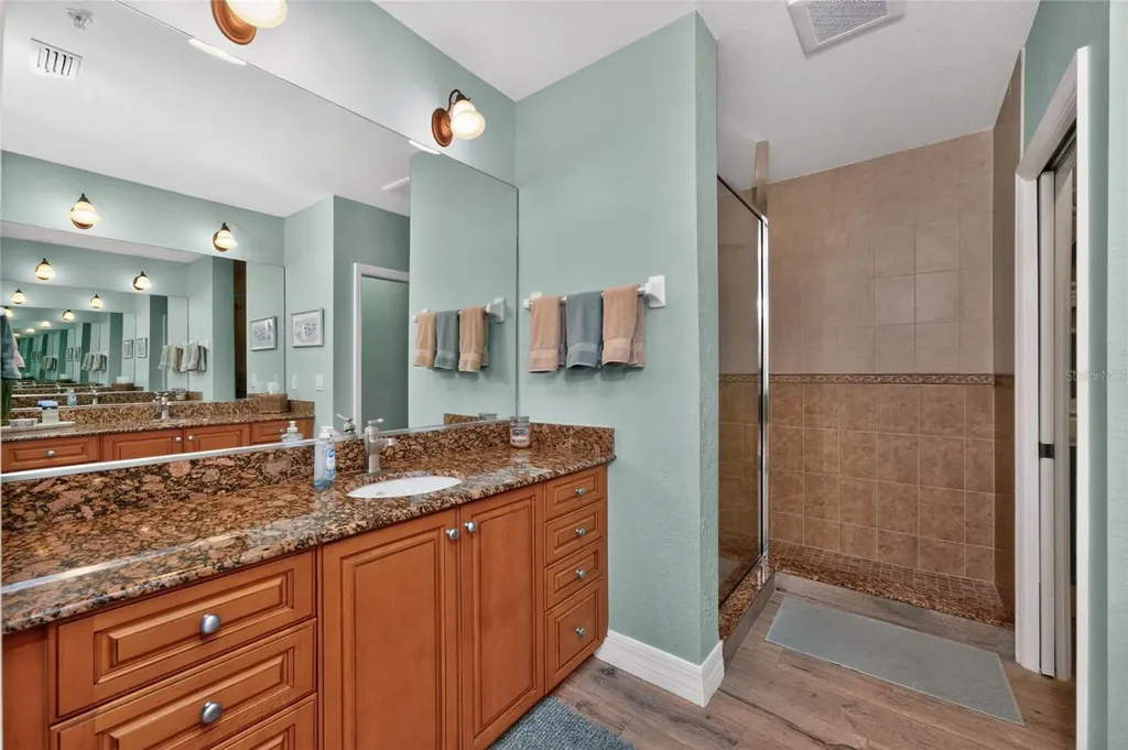2225 N Beach Road Englewood FL 34223