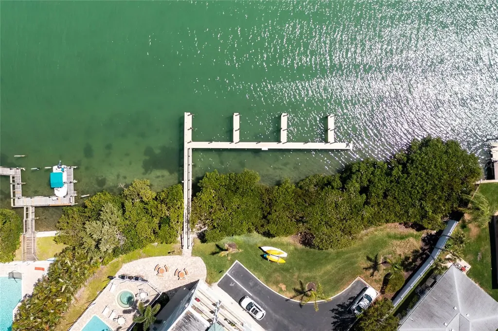 2225 N Beach Road Englewood FL 34223