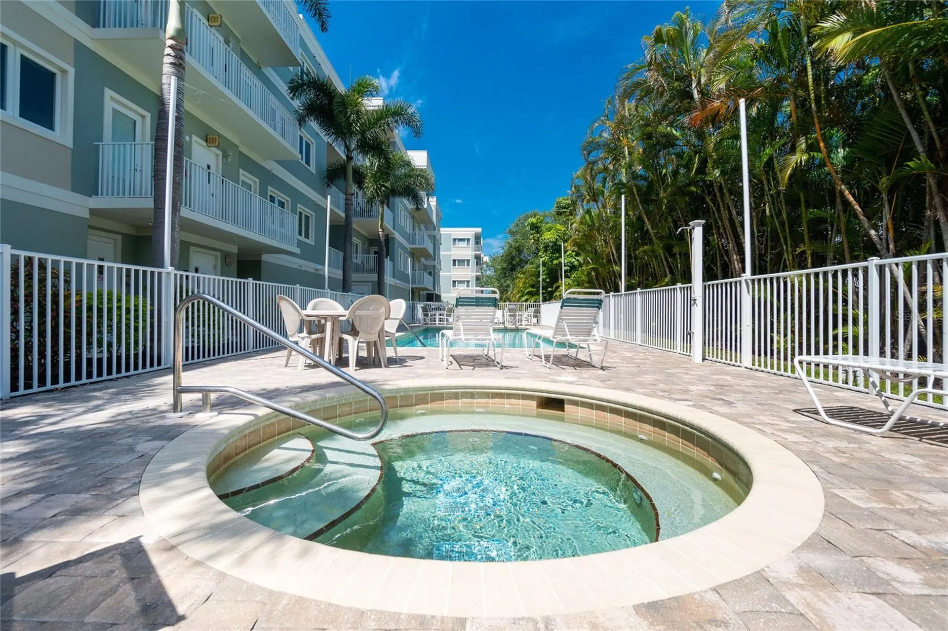 2225 N Beach Road Englewood FL 34223