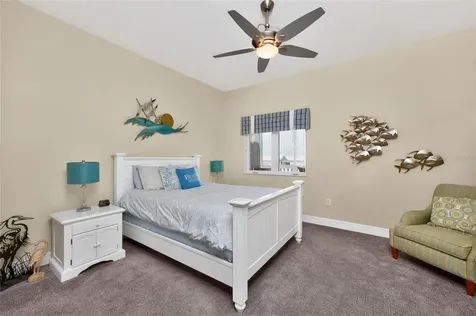 2225 N Beach Road Englewood FL 34223