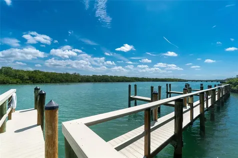 2225 N Beach Road Englewood FL 34223