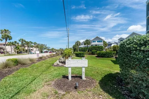 2225 N Beach Road Englewood FL 34223