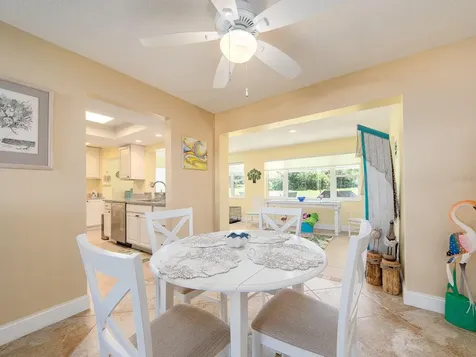 9259 142nd Street Seminole FL 33776