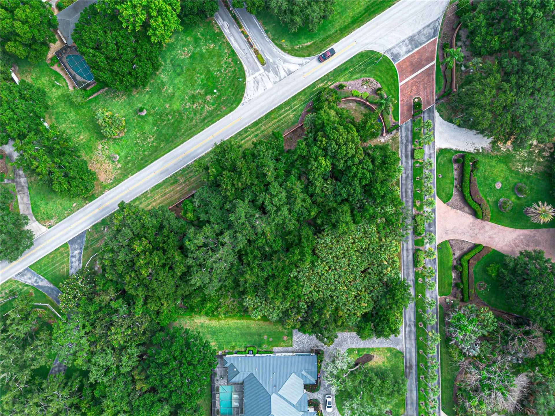 000 Lakeshore Pointe Boulevard Mount Dora FL 32757