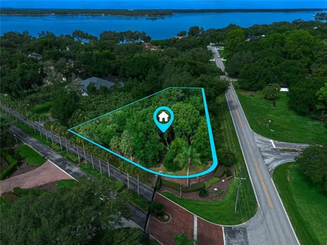 000 Lakeshore Pointe Boulevard Mount Dora FL 32757