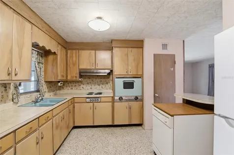 461 Sheldon Place Clermont FL 34711