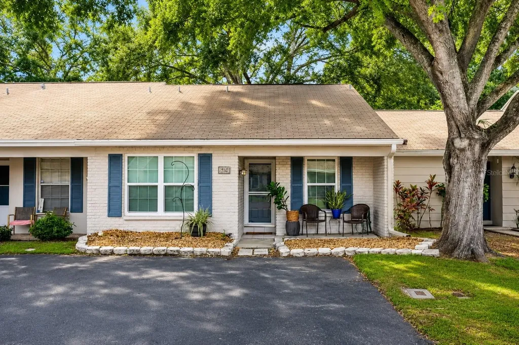 337 Plymouth Street Safety Harbor FL 34695