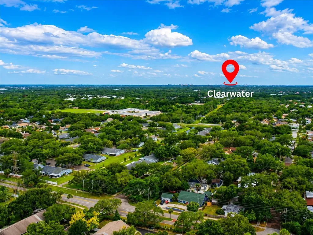 337 Plymouth Street Safety Harbor FL 34695