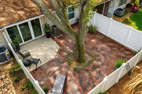 337 Plymouth Street Safety Harbor FL 34695