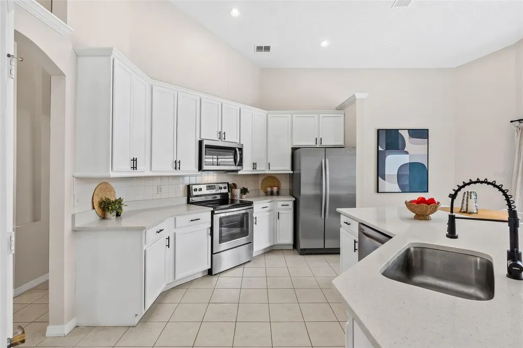 328 View Court Apopka FL 32703