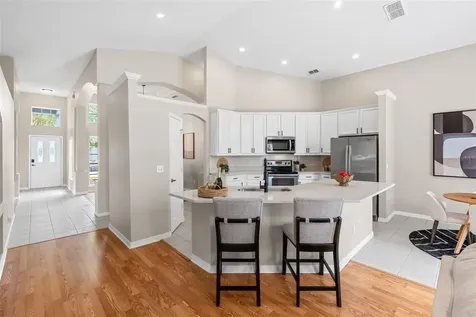 328 View Court Apopka FL 32703