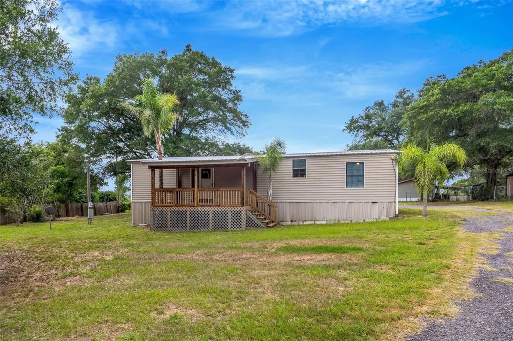 19115 Adirondack Terrace Dade City FL 33523