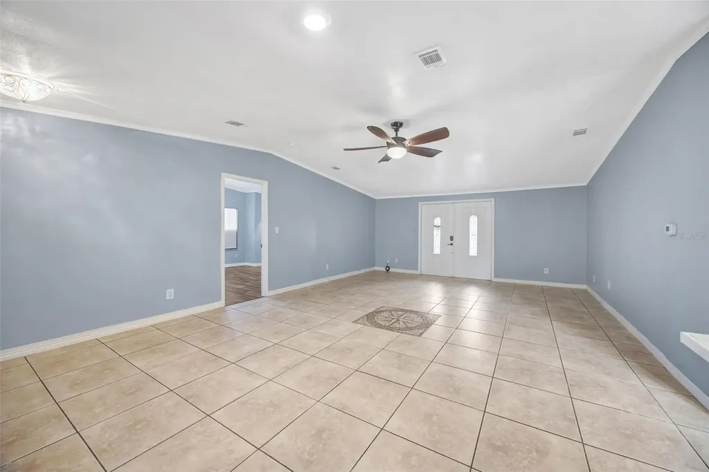 19115 Adirondack Terrace Dade City FL 33523