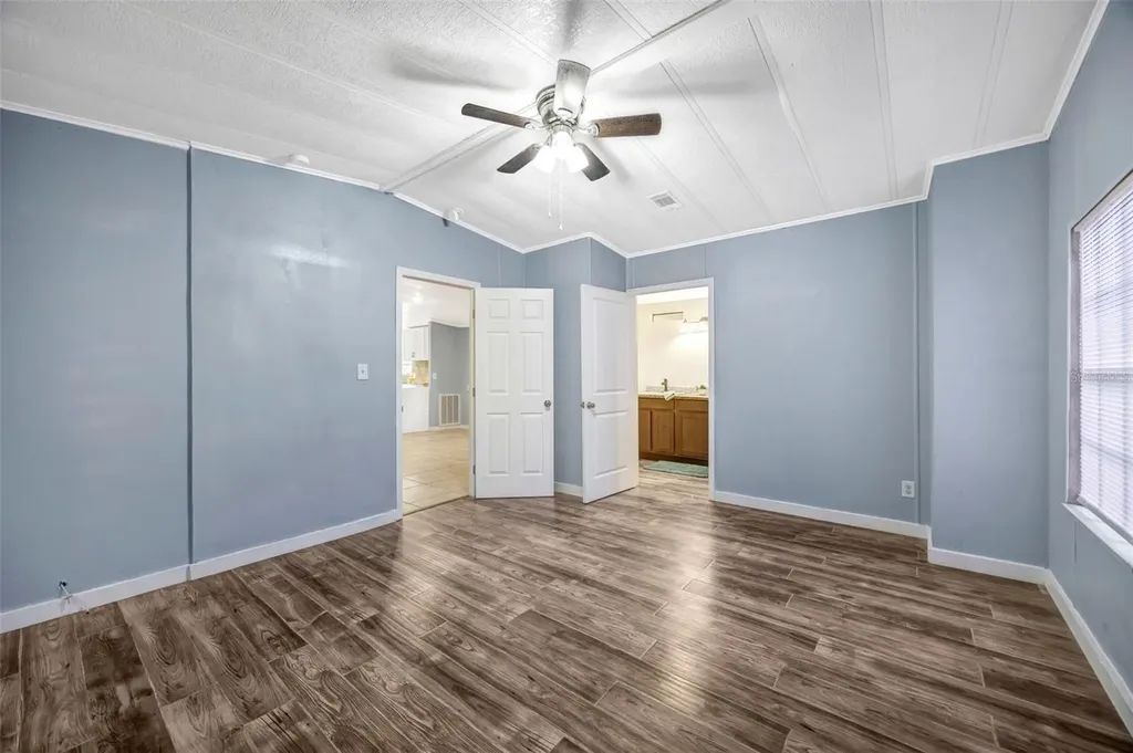 19115 Adirondack Terrace Dade City FL 33523