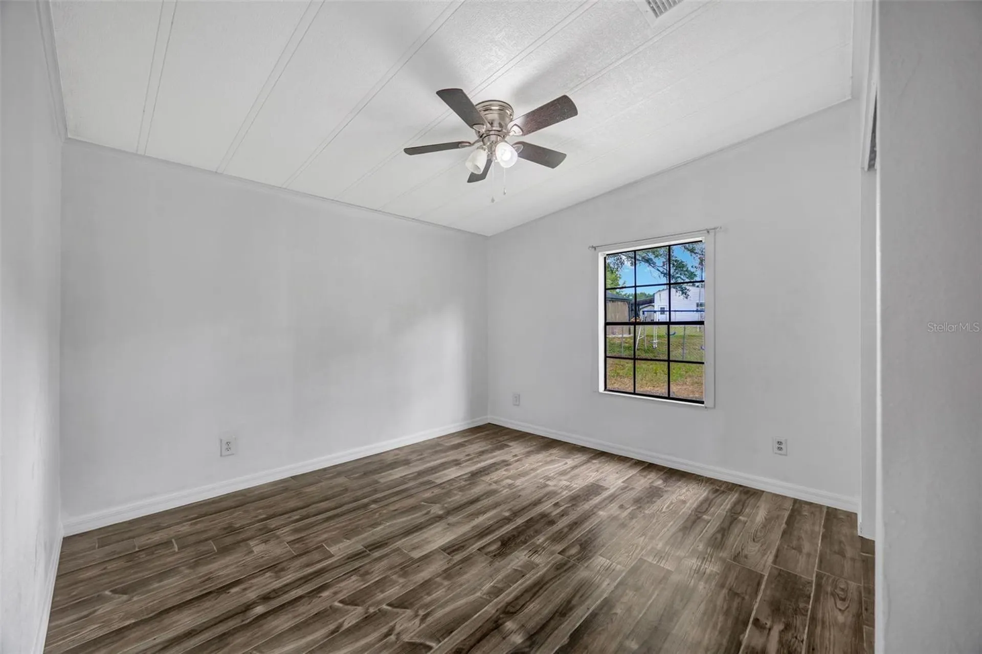 19115 Adirondack Terrace Dade City FL 33523