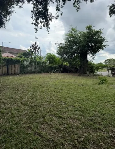 3942 Wells Street N Orlando FL 32805