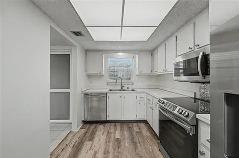9 Forbes Place Dunedin FL 34698