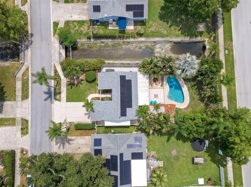 1613 St Catherine Drive E Dunedin FL 34698