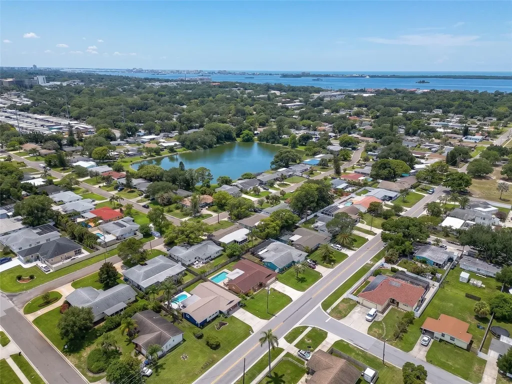 1613 St Catherine Drive E Dunedin FL 34698