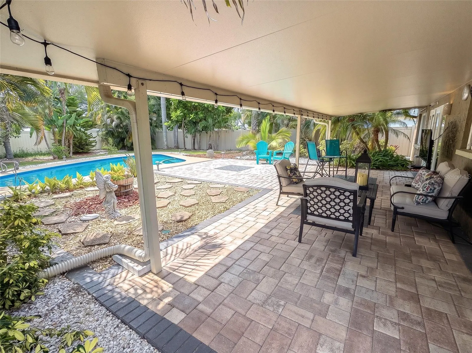 1613 St Catherine Drive E Dunedin FL 34698