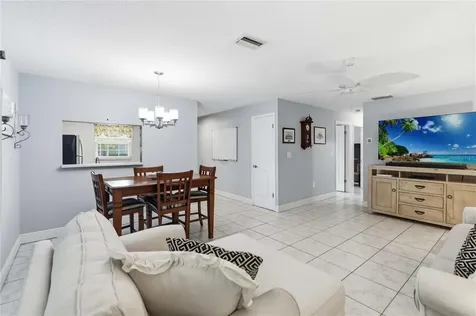 517 Polaris Loop Casselberry FL 32707