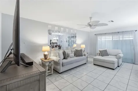 517 Polaris Loop Casselberry FL 32707