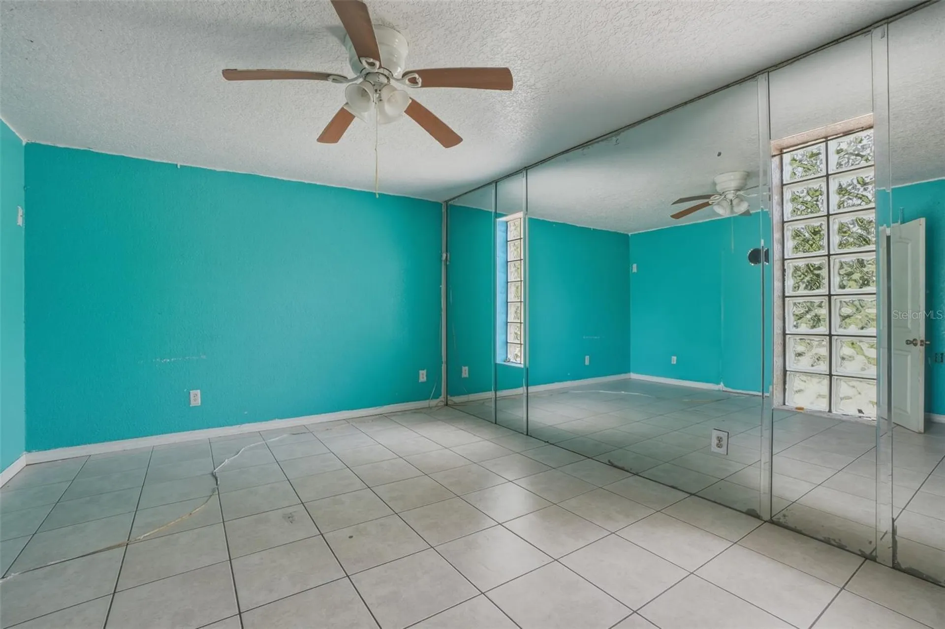 912 Paul Street Orlando FL 32808