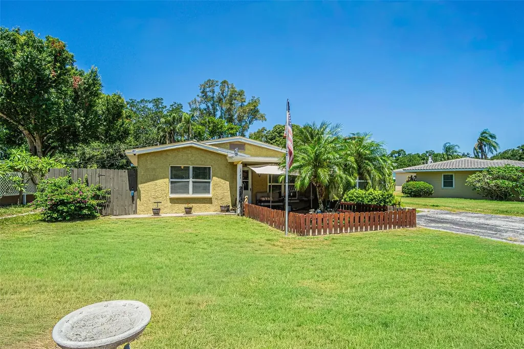 721 Oleander Way S South Pasadena FL 33707