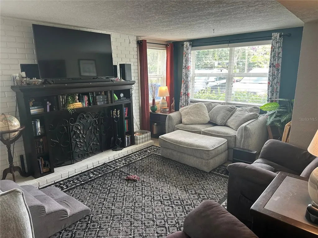 721 Oleander Way S South Pasadena FL 33707