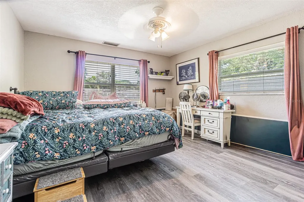 721 Oleander Way S South Pasadena FL 33707