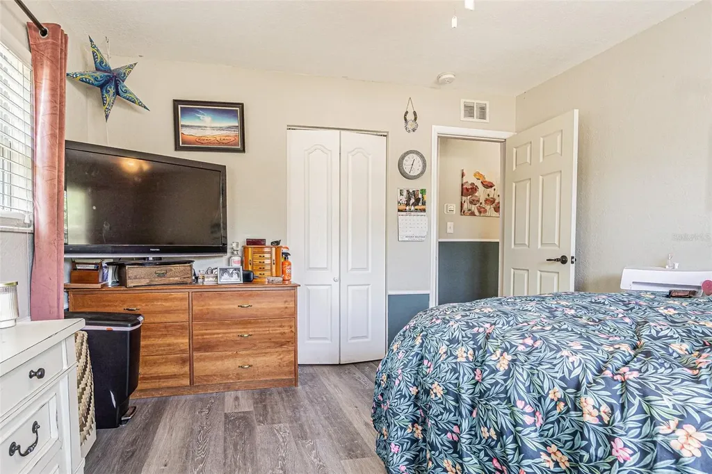721 Oleander Way S South Pasadena FL 33707