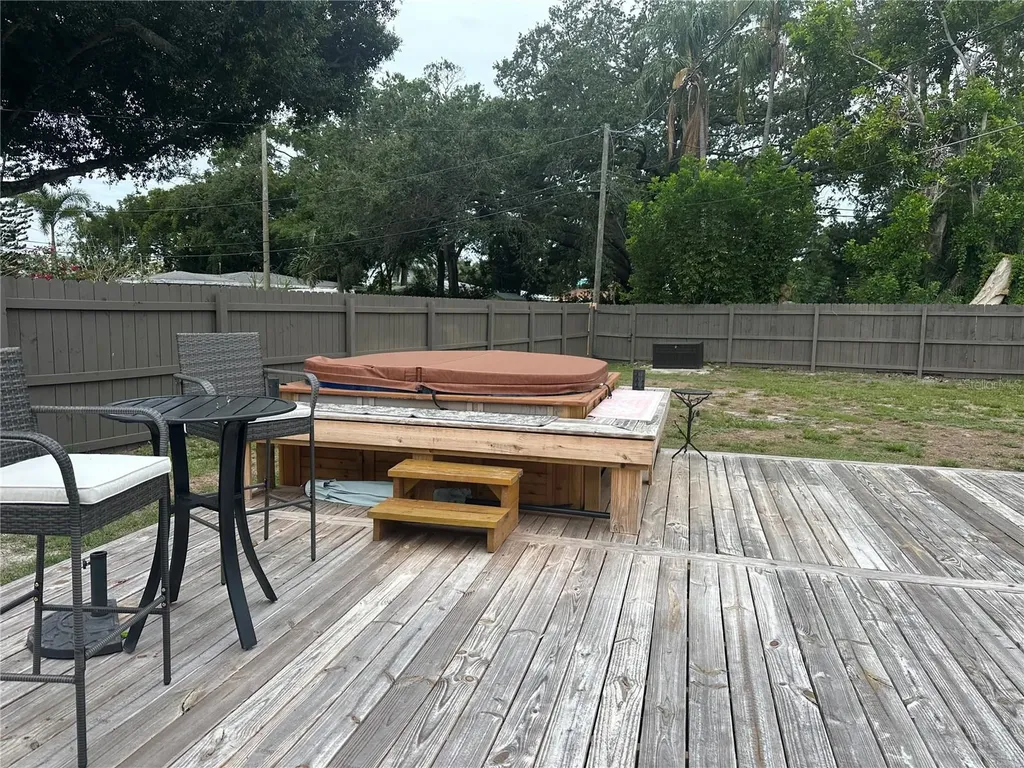 721 Oleander Way S South Pasadena FL 33707