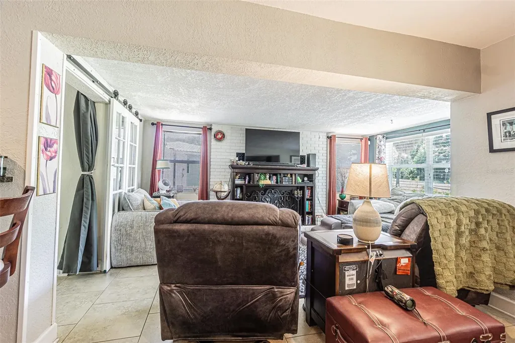 721 Oleander Way S South Pasadena FL 33707
