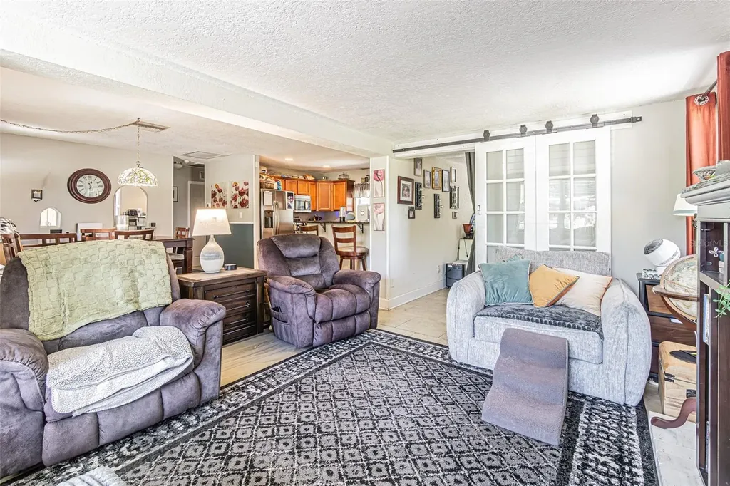 721 Oleander Way S South Pasadena FL 33707