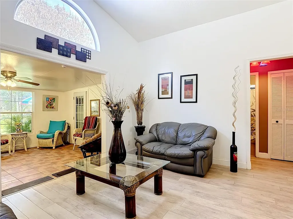14208 Avonlea Court Orlando FL 32824