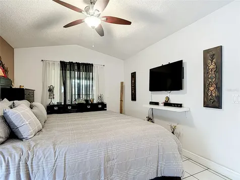 14208 Avonlea Court Orlando FL 32824