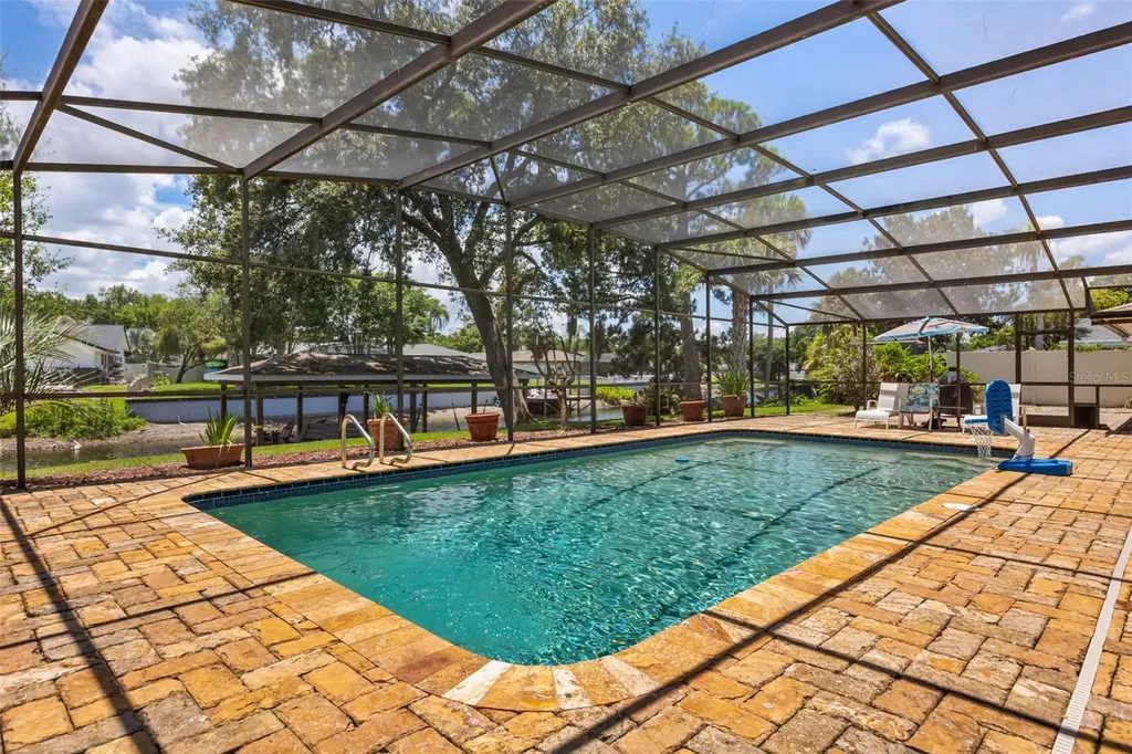 180 Springwood Trail Altamonte Springs FL 32714