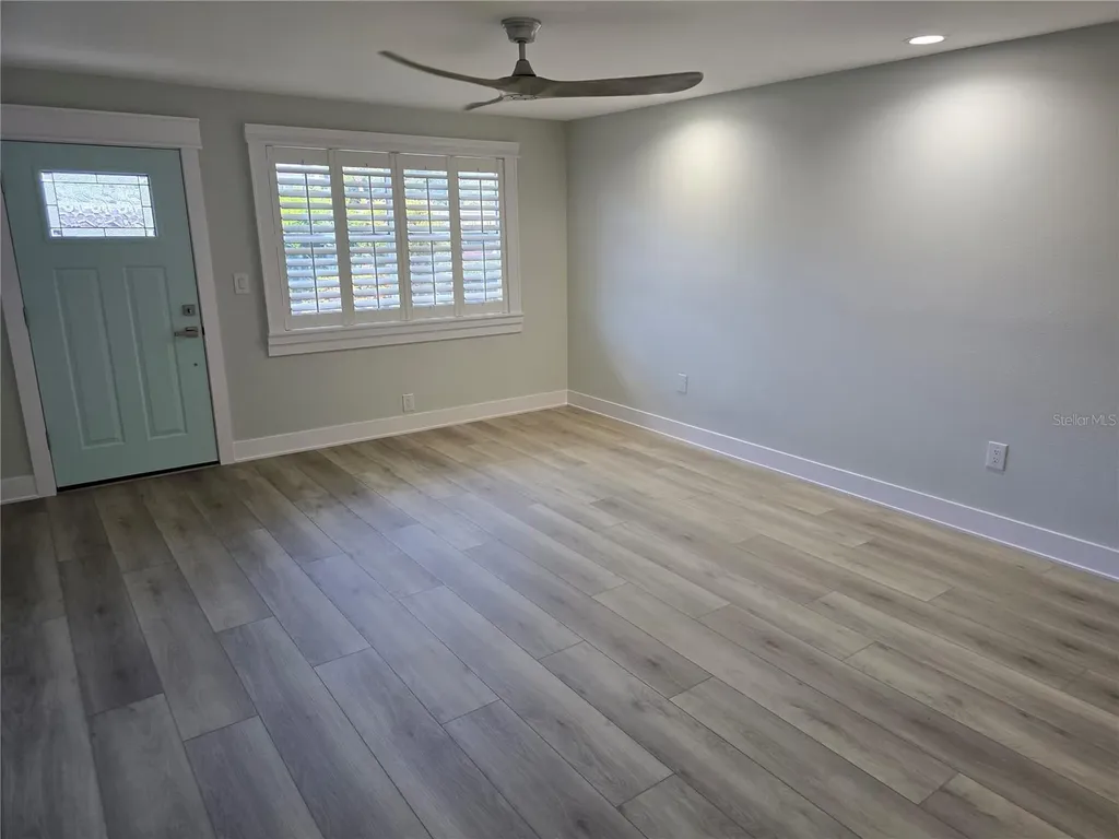 5750 80th Street N St Petersburg FL 33709
