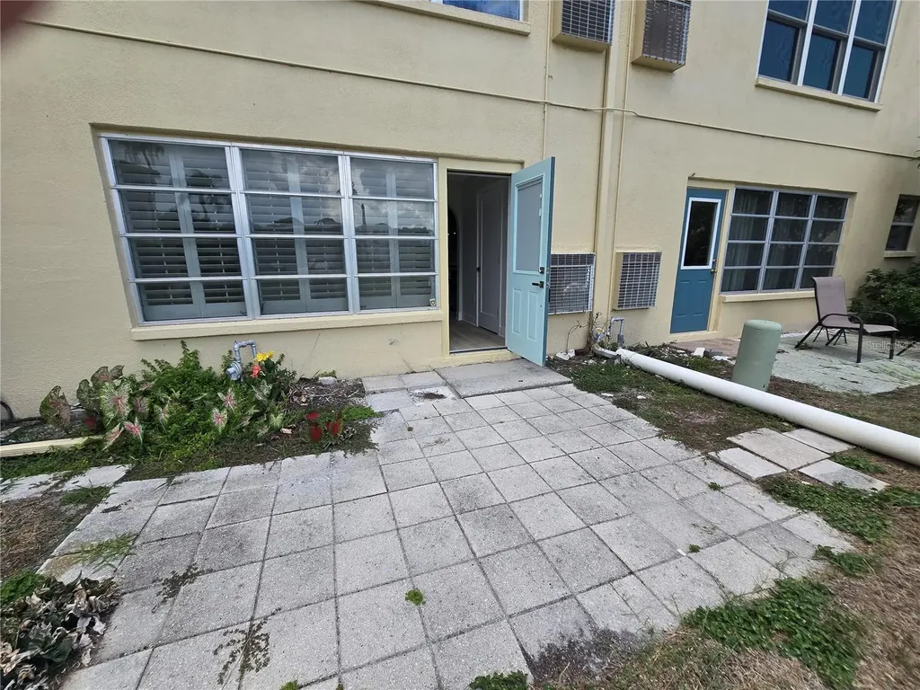 5750 80th Street N St Petersburg FL 33709