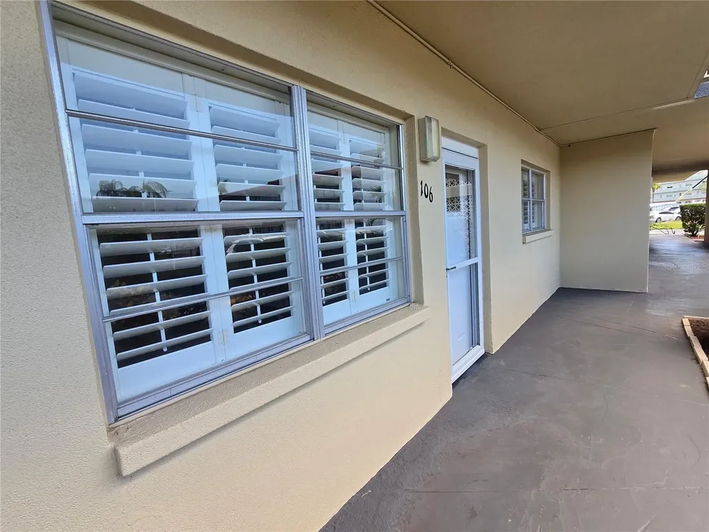 5750 80th Street N St Petersburg FL 33709